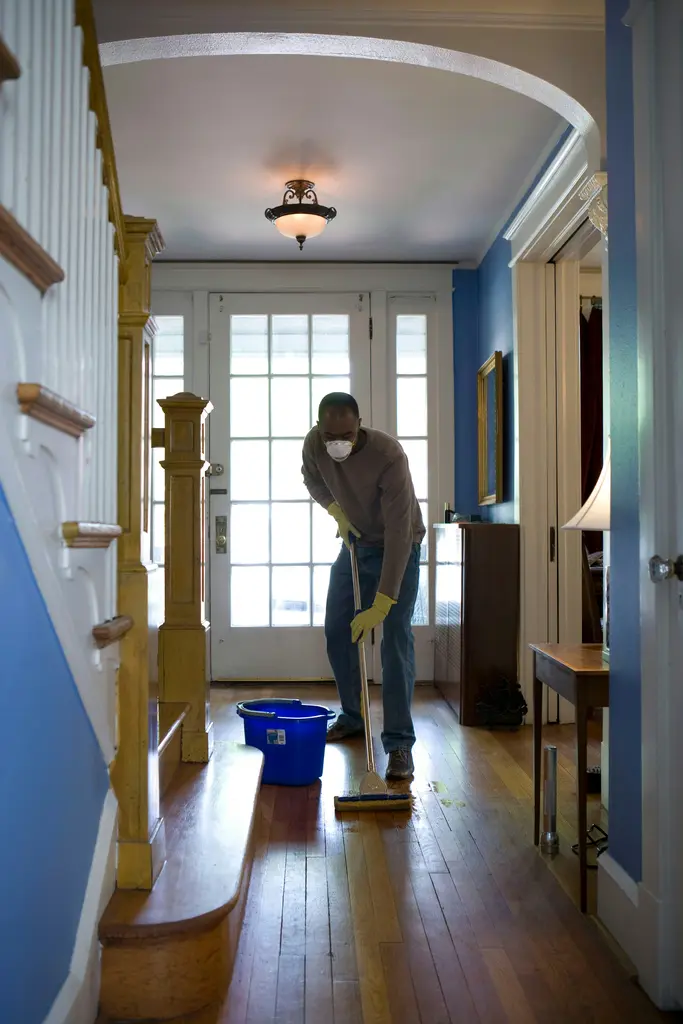 Residential cleaning - hallway mopping